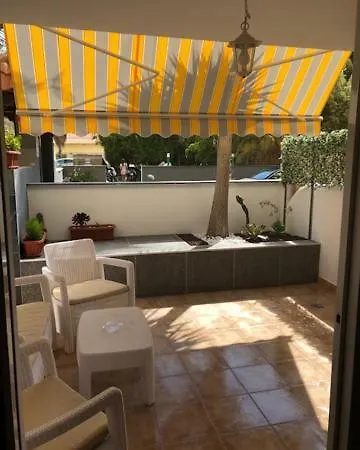 -ground Floor By Pool In Playa Paraiso, Tenerife